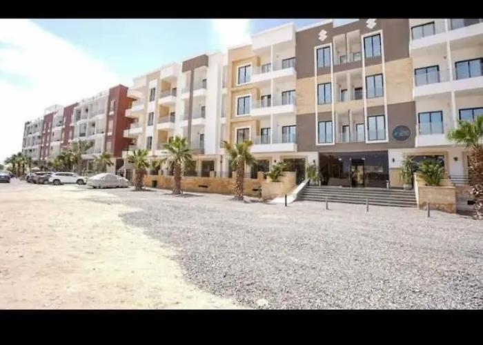 One Bedroom With Living In Aqua Infinity Before El Gouna דירה